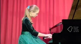 Alexandra Vassileva - Jeune pianiste